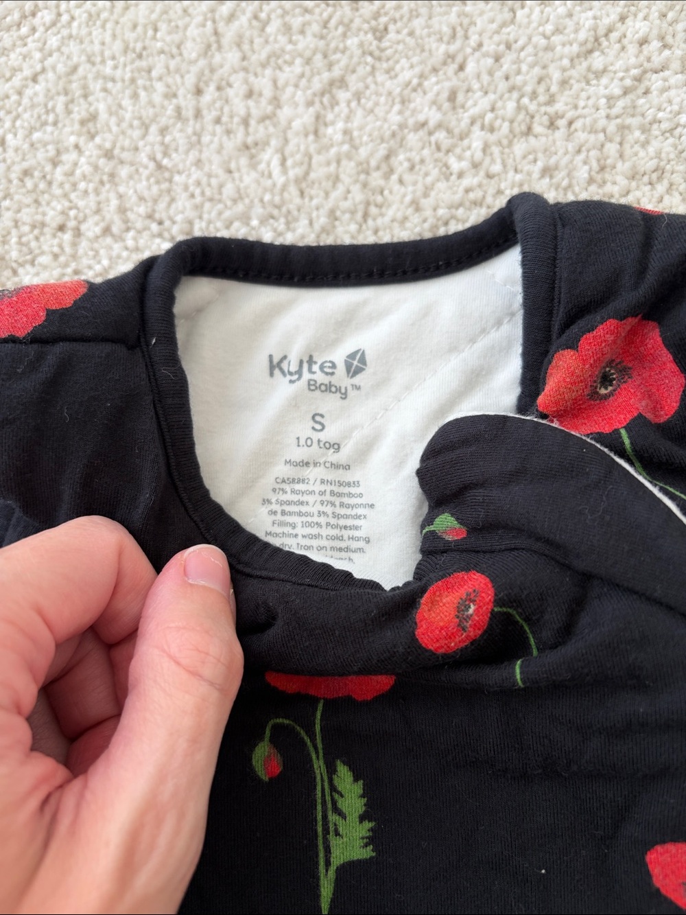 Kyte Red Poppy sleep sack - Picture 3 of 3
